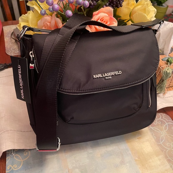 Karl lagerfield/calvin Klein/dkny - Picture 2 of 2